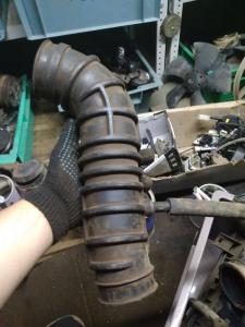 патрубок воздушного фильтра