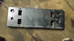 Крепеж номера