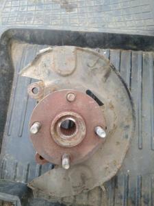 Кулак поворотный