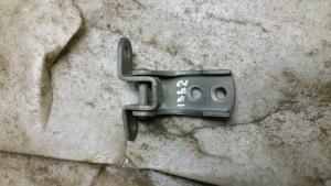 петля двери