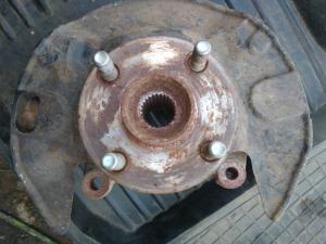 Кулак поворотный