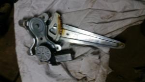 стеклоподъемник